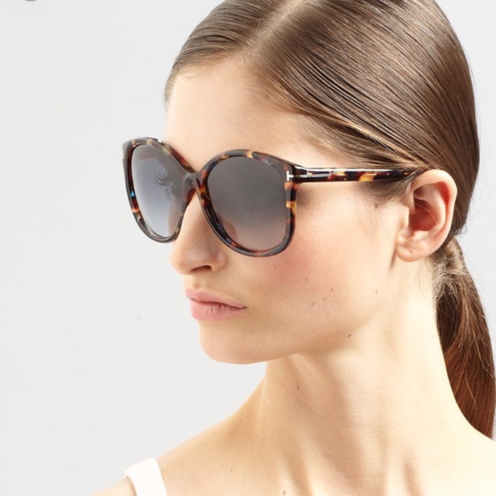 *SOLD* Tom Ford Alicia sunglasses